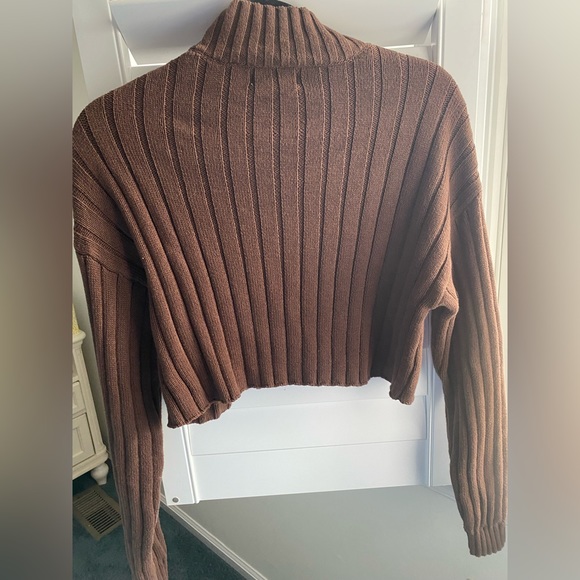 LA Hearts Sailing Mock Neck Sweater (brown, size small) - Picture 3 of 3
